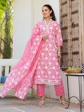 Floral Printed Cotton Blend Kurta With Pants & Dupatta